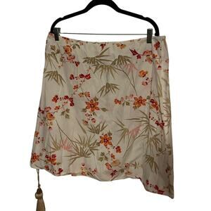New York & Company Floral Skirt – Size 16 – Elegant & Feminine